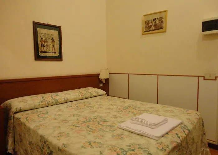 Azzurra Hotel Roma